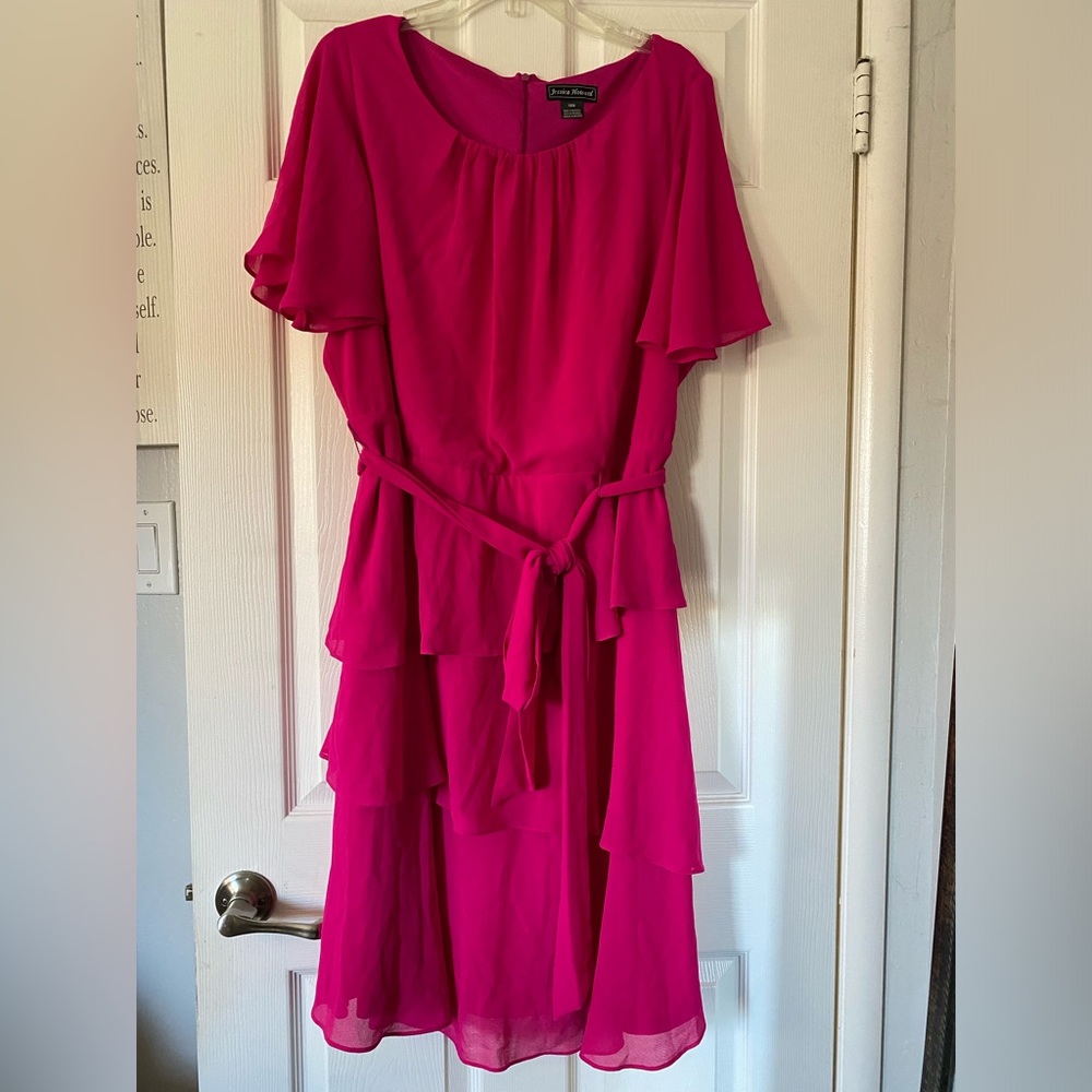 Jessica Howard Pink Ruffled Wrap Midi Dress